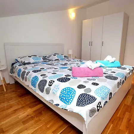 Apartment Marta *
